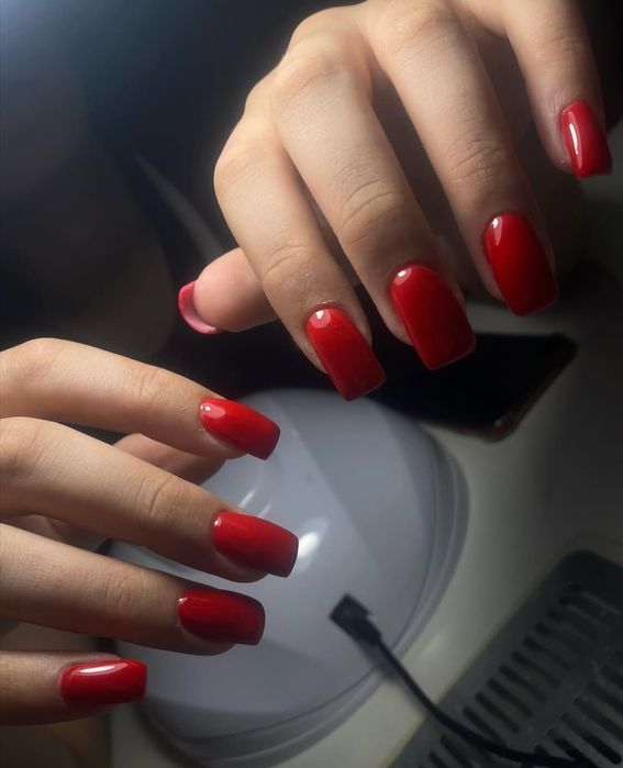 Аппаратный маникюр в центре городе