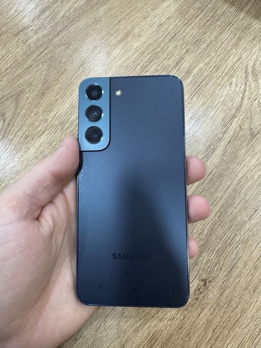 Samsung Galaxy S22 256