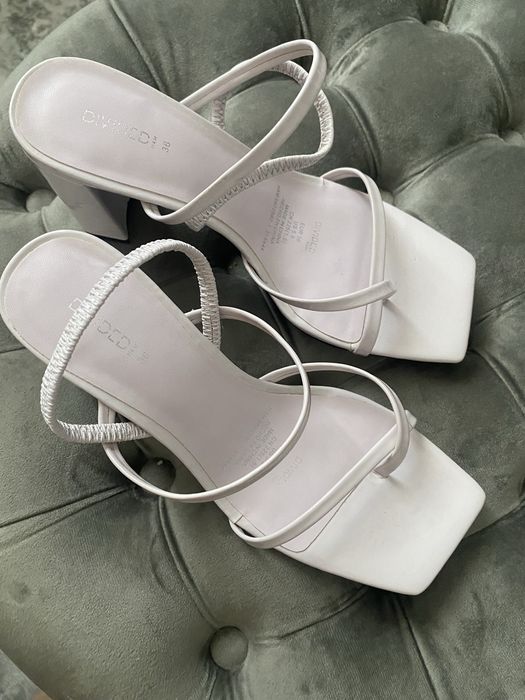 Sandale Vara lila H&M