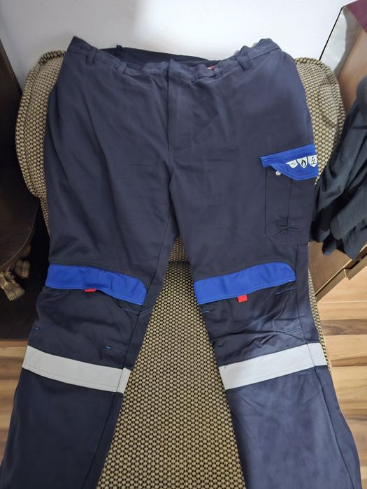 Salopete Noua Groasa (  xxl ) ..dețin 2 bucăți...