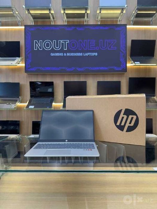 Noutbuk HP Ryzen 7 7730U 8/512GB 15.6 FHD LED SILVER