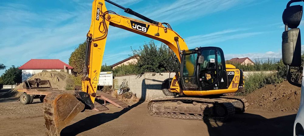 Excavator 14,5t pe senile JCB JS130