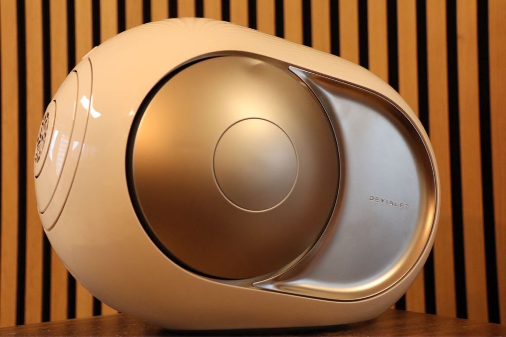 Devialet Silver Phantom Boxa activa & Devialet Dialog Hub