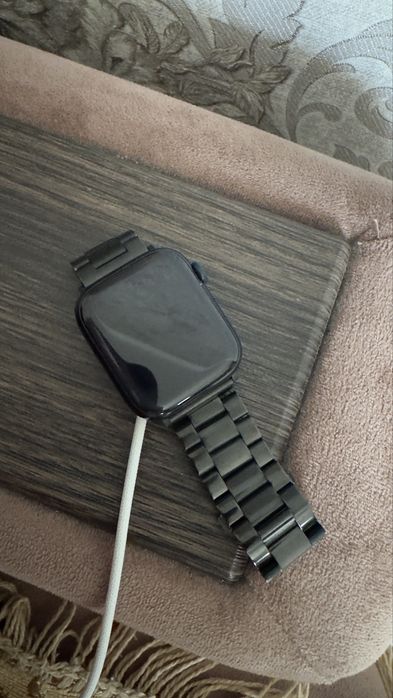 Продам Apple Watch 9 series