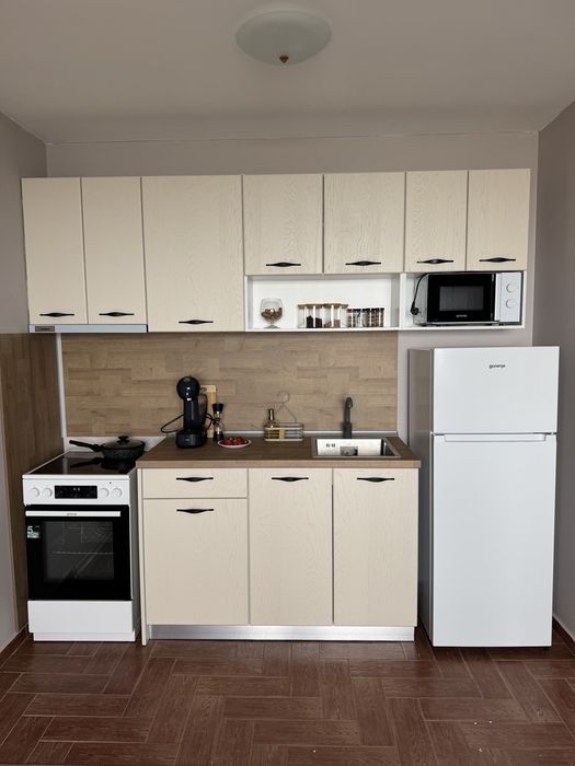 Дава се под наем Едностаен апартамент в с. Равда, Област Бургас - 48 кв.м за 35.7 € - Снимка #2