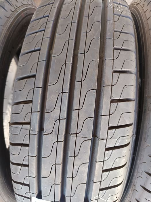 Нови летни гуми за бус 205/65/16цола Pirelli  Carrier