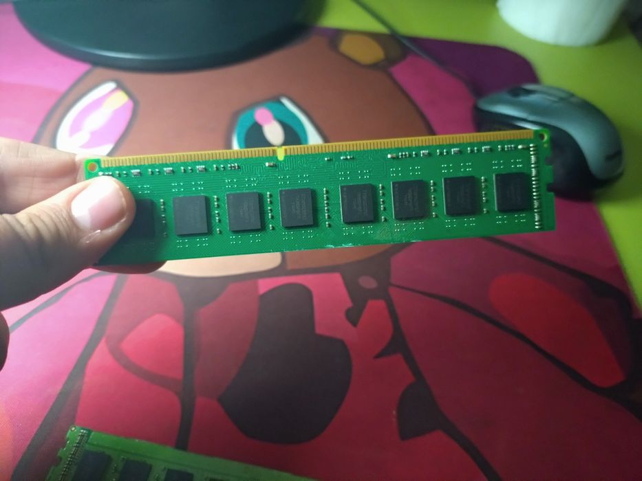 8GB DDR3 RAM (2X4) 1600MHz работеща