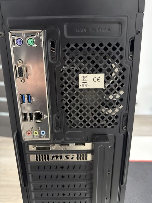 Calculator Desktop i7 7700K - 16 GB RAM - SSD  1 TB