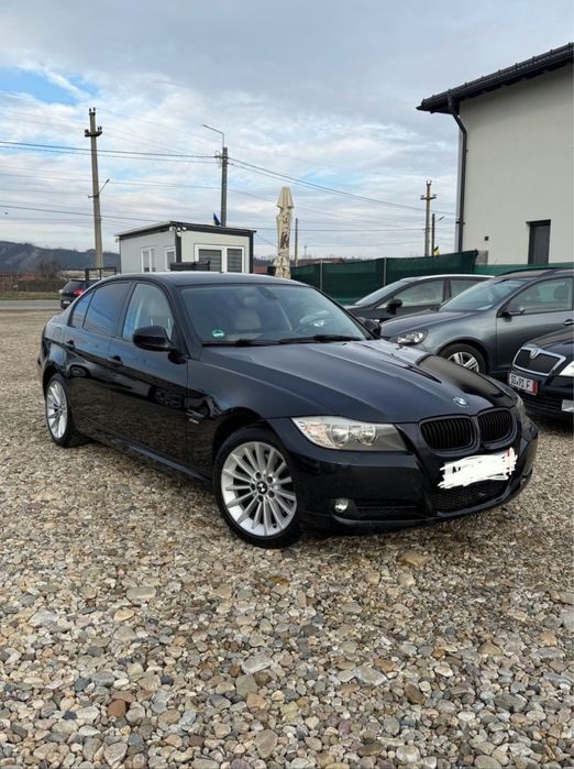 Vand BMW Seria 3 E90 pret 5000 euro negociabil !!