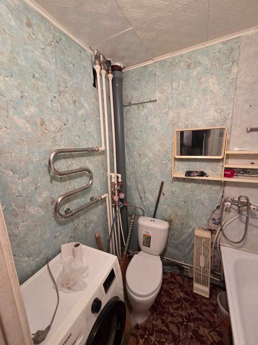 Продам 1 ком квартиру в 7 мкр