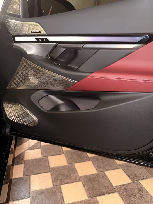 BMW i5 35L 2025г G60
