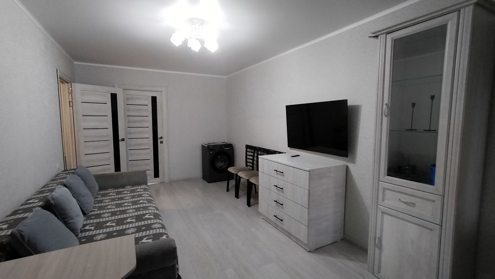 Продается 2х комнатная квартира, центр.