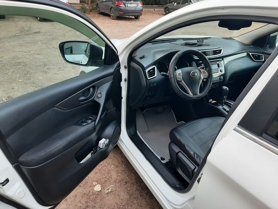 Продам Nissan Qashqai