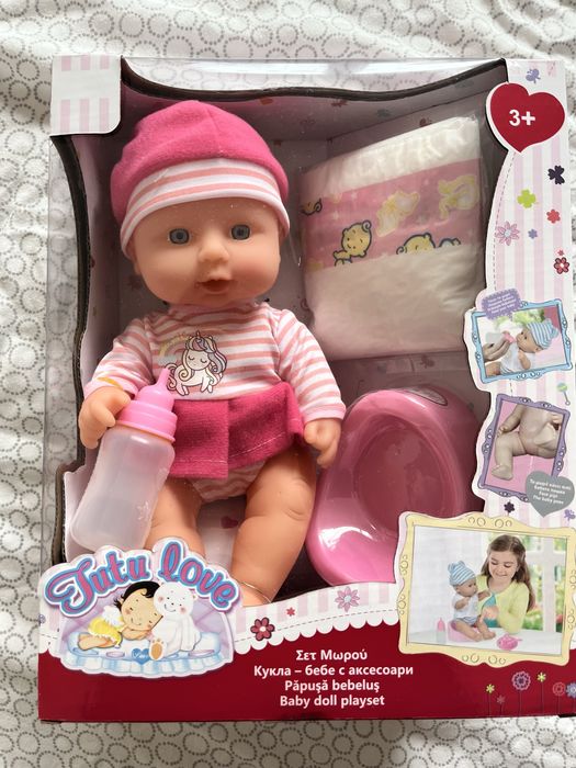 Нова кукла-бебе играчка