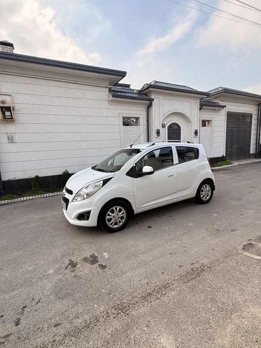 Спарк 2020 автомат каробка сотилади.