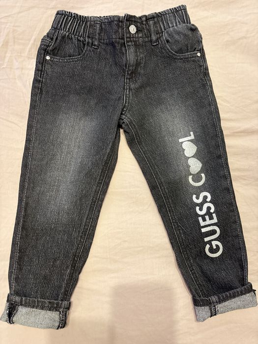 Детски дънки за момиче Guess, размер 5г.