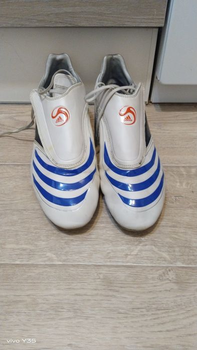 Футбольные бутцы б/у