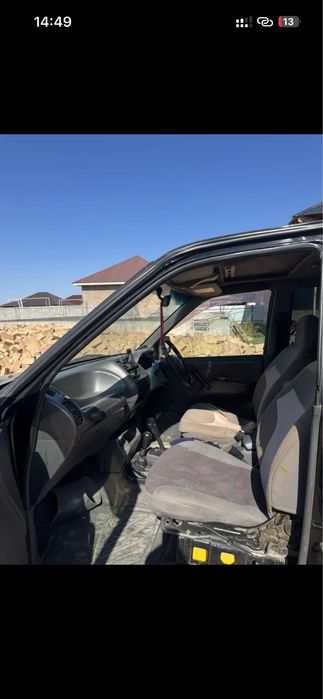 Nissan Mistral 2.7 дизель 4W