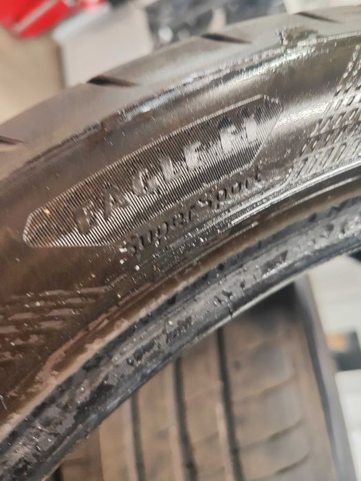 2бр. летни гуми 275/35/20 Goodyear