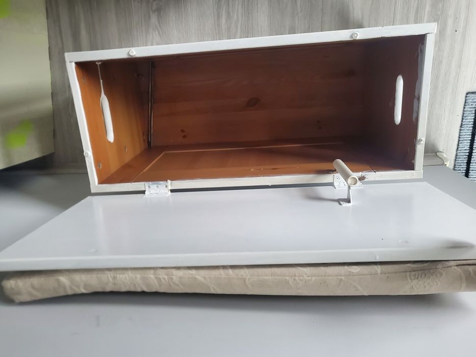 Bancă depozitare IKEA  din lemn cu pernă șezut – Alb