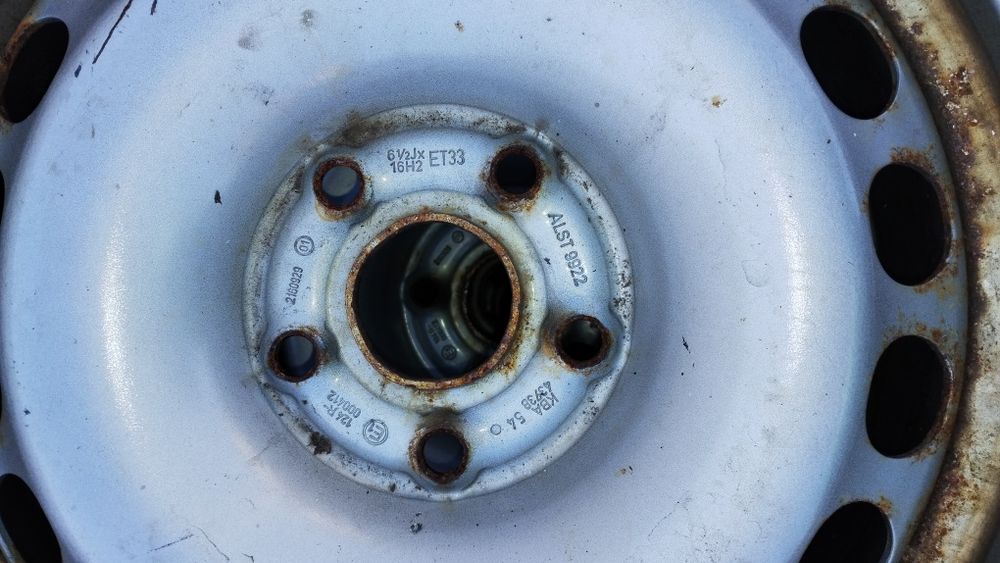 Vând jante tabla cu cauciucuri de iarna originale pentru Audi, Vw.