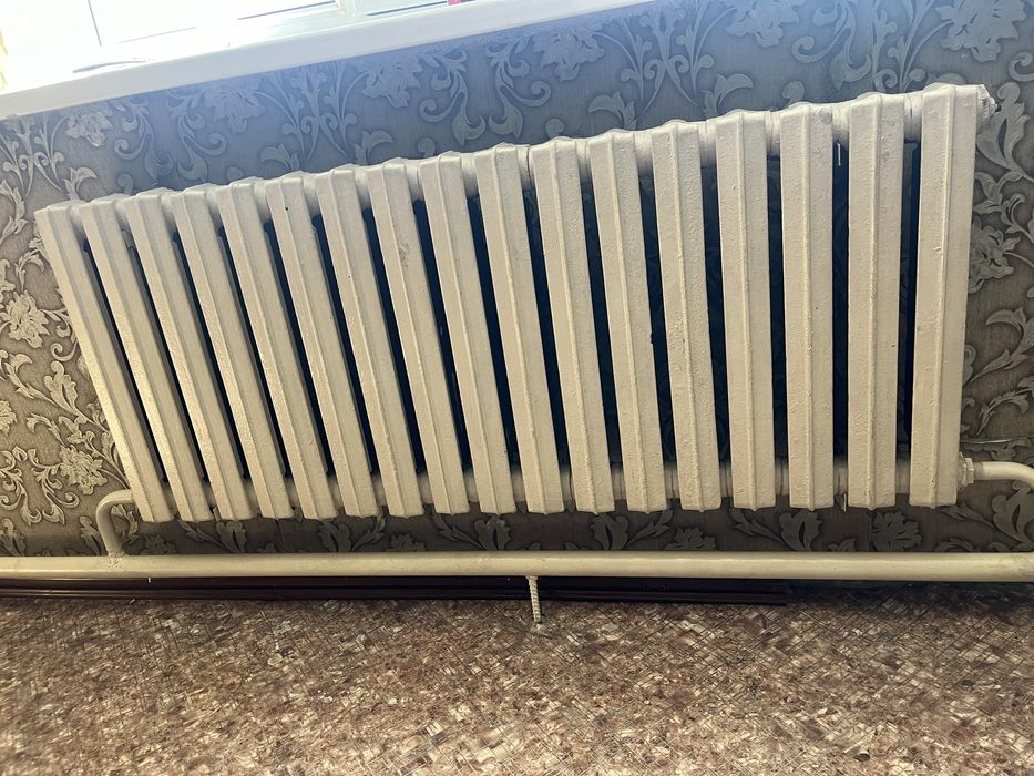 Срочна продам батареи чугунное.