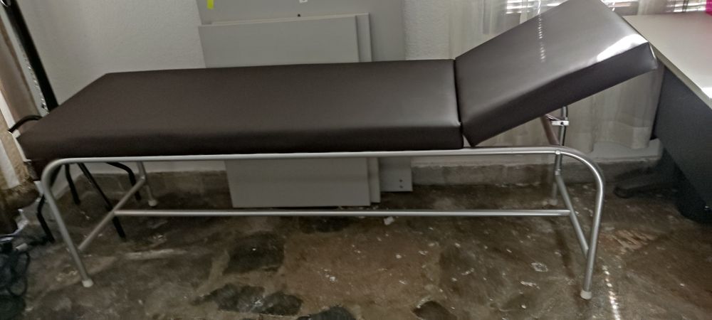 Медицинска кушетка, пациентска