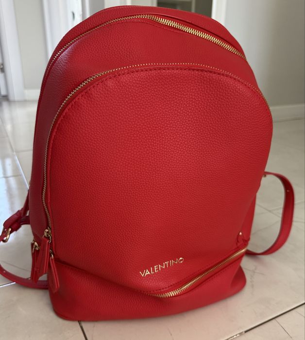 Червена раница Valentino