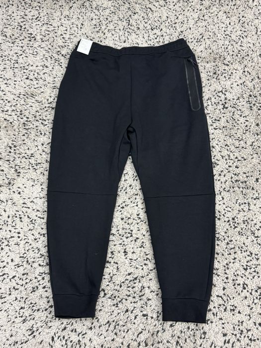 Мъжко долнище NIKE TECH .Размер 2XL