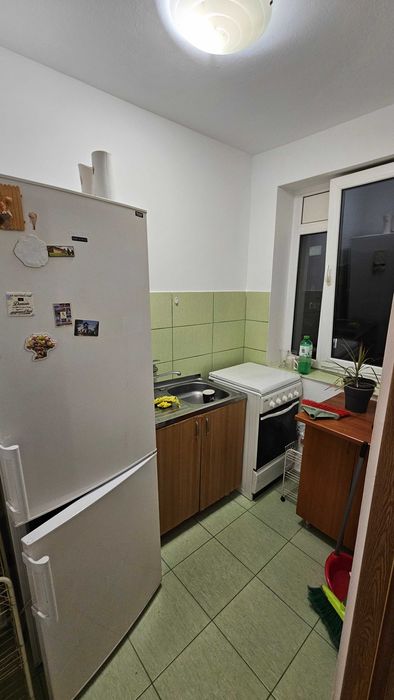 Proprietar vand garsoniera metrou Titan