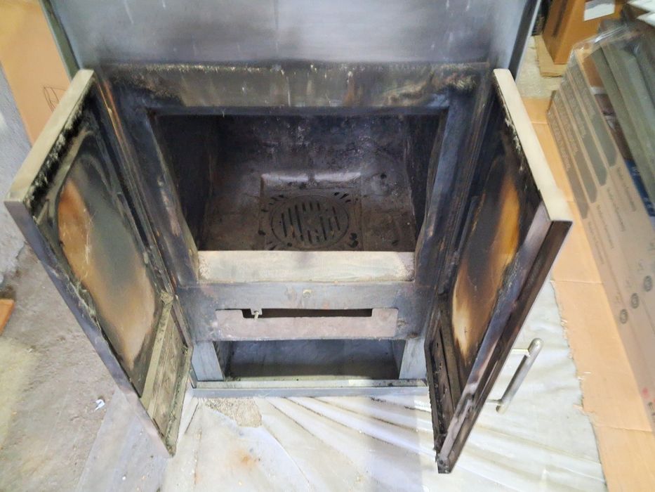 Камина с водна риза Дипломат