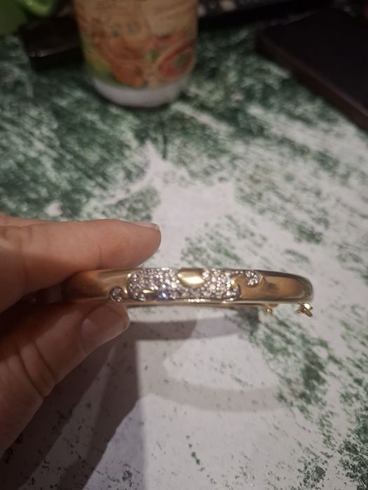 Гривна с качествена изработка