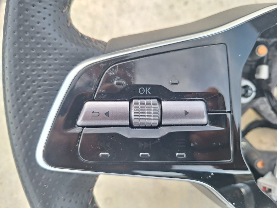 Кожен Мултифункционален Волан За Nissan Ariya 2022 Година Нисан Ария