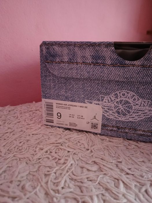 Adidași Nike Air Jordan 1 Denim