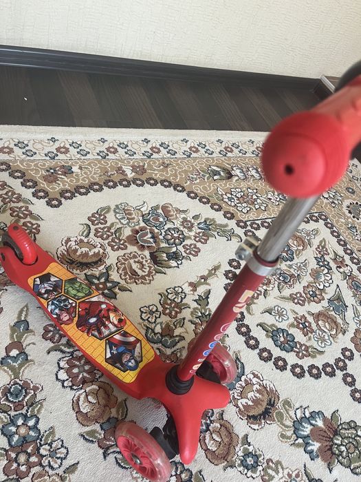 Продам самокат. Самокат в отличном состоянии