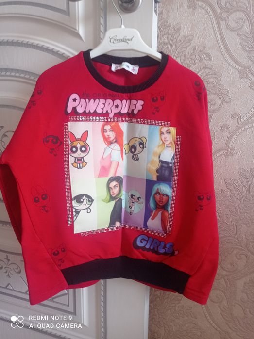 Детская кофточка