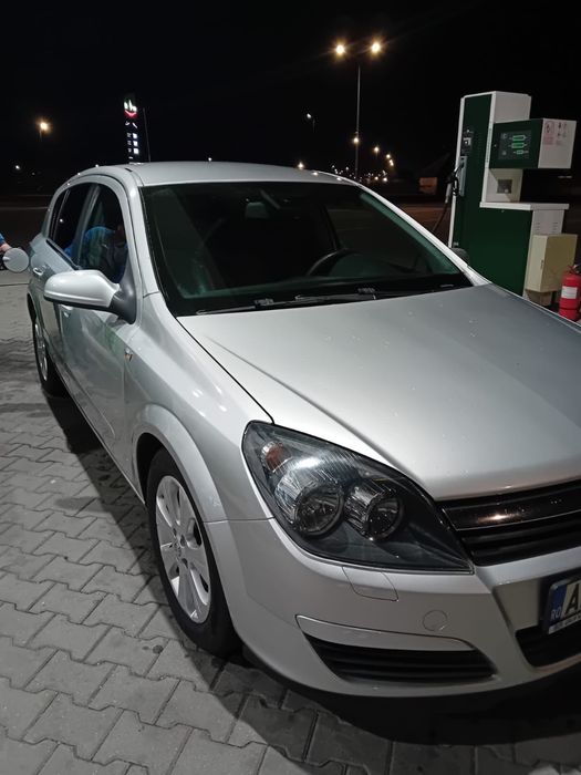 OPEL Astra 2004 — imagine 3