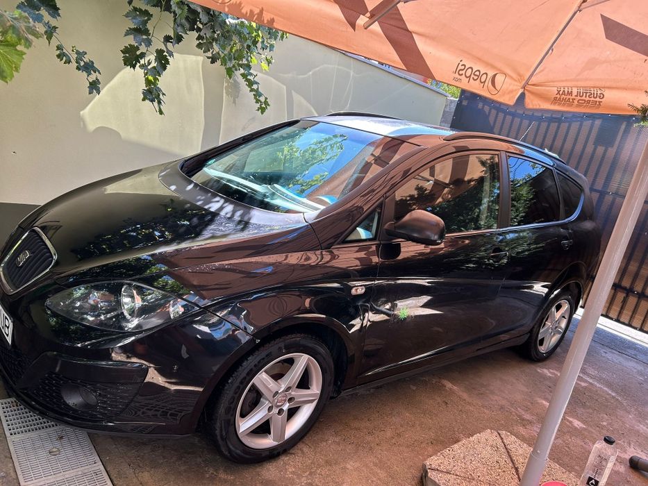 Vând Seat alteea xl 2012 , 2350€