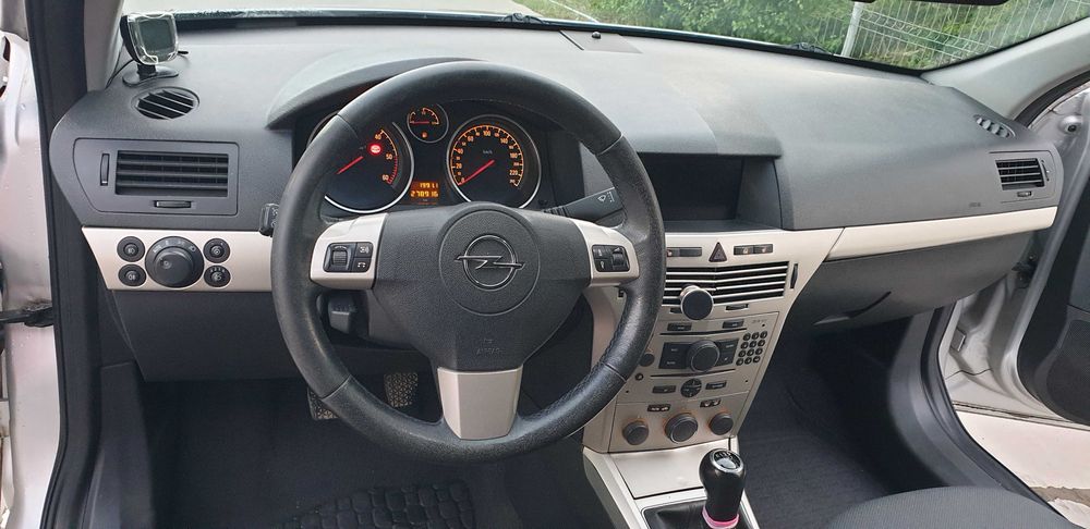 OPEL Astra 2007 — imagine 2