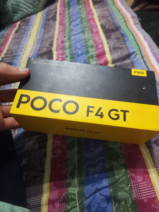 Poco F4 GT  5G  12/256 гб