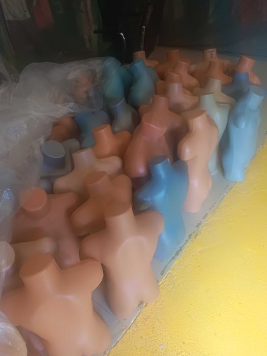 .Мъжки ,и детски торсове. 5лв. за 1 брой.Локация сл.бряг