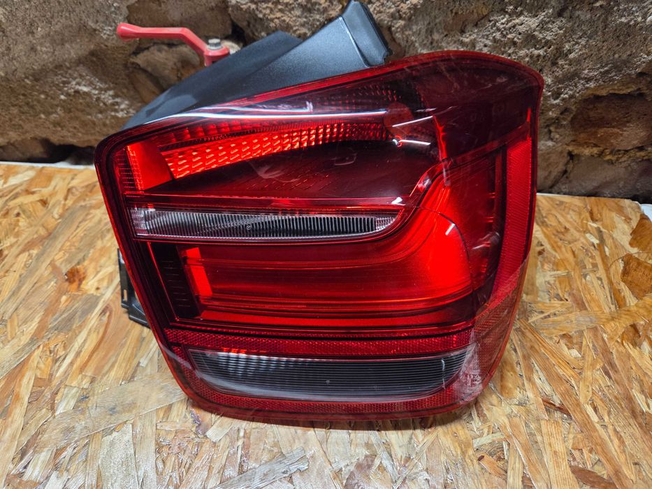 Десен стоп за BMW 1 Series F20 STOP R LED 2012-2015 Valeo Original