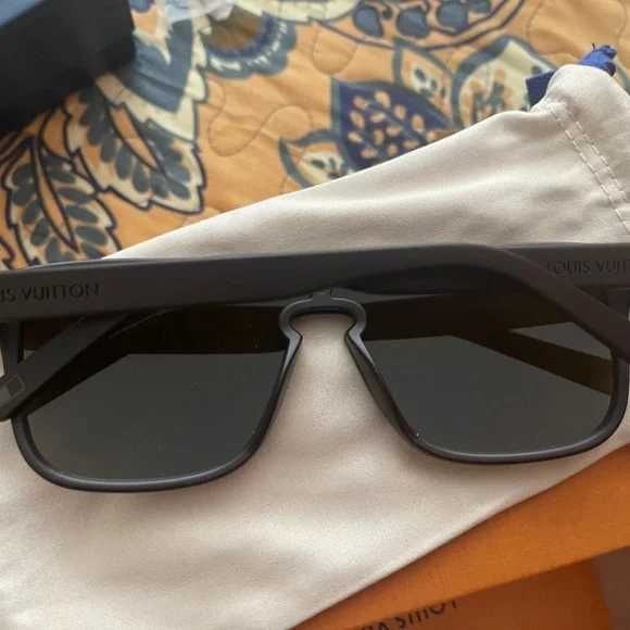 Louis Vuitton оригинални слънчеви очила