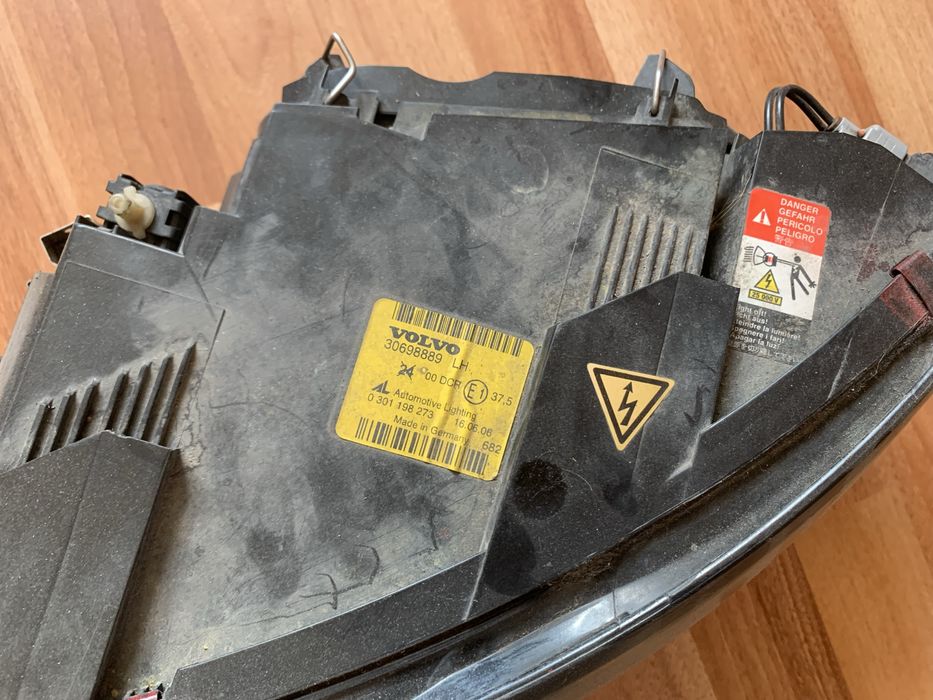 Far Xenon Volvo S40 V50 C30