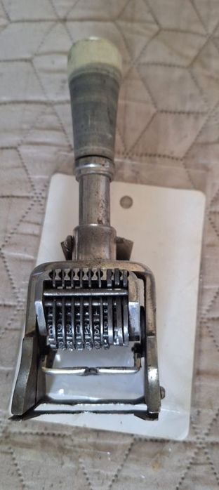 Stampila mecanica numerică