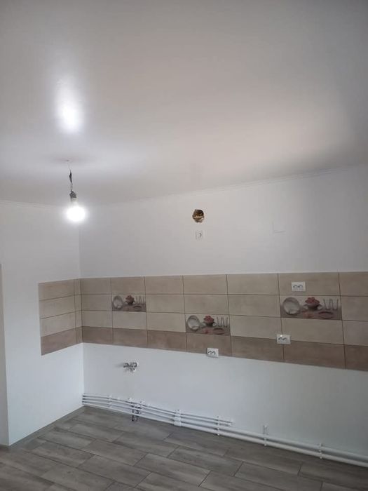 Parchet,gresie,faianță, glet,lavabila