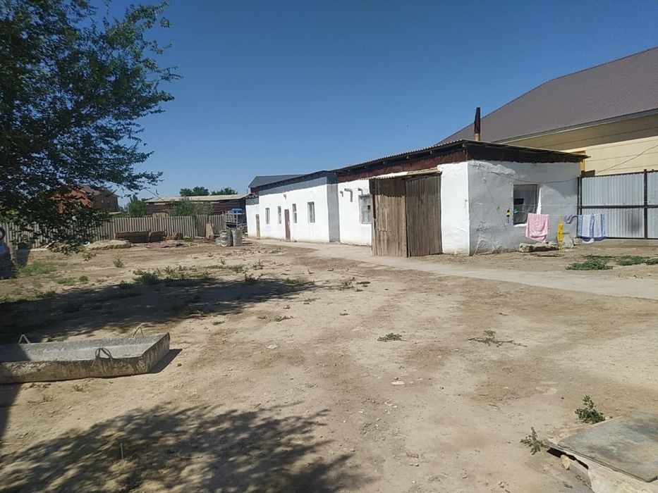 Уй сатылады орталыктан старый базардан