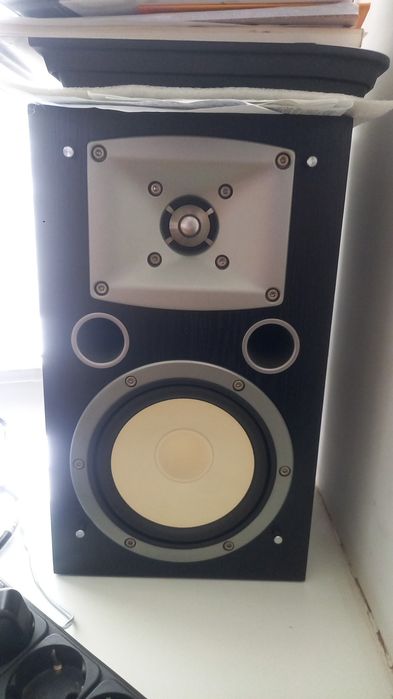 Акустика Yamaha ns 2hx .