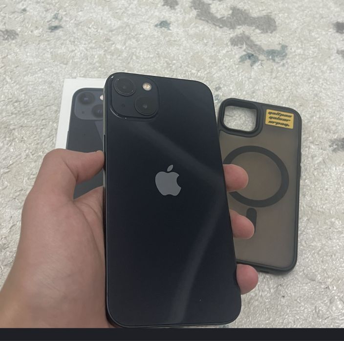 iPhone 13 В Хорошем состоянии