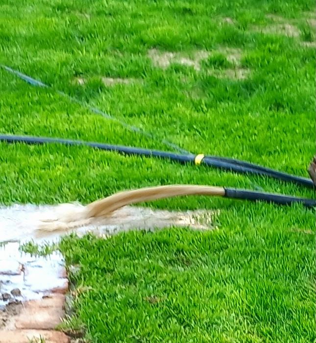 Почистване на  сондажи с Еърлифт